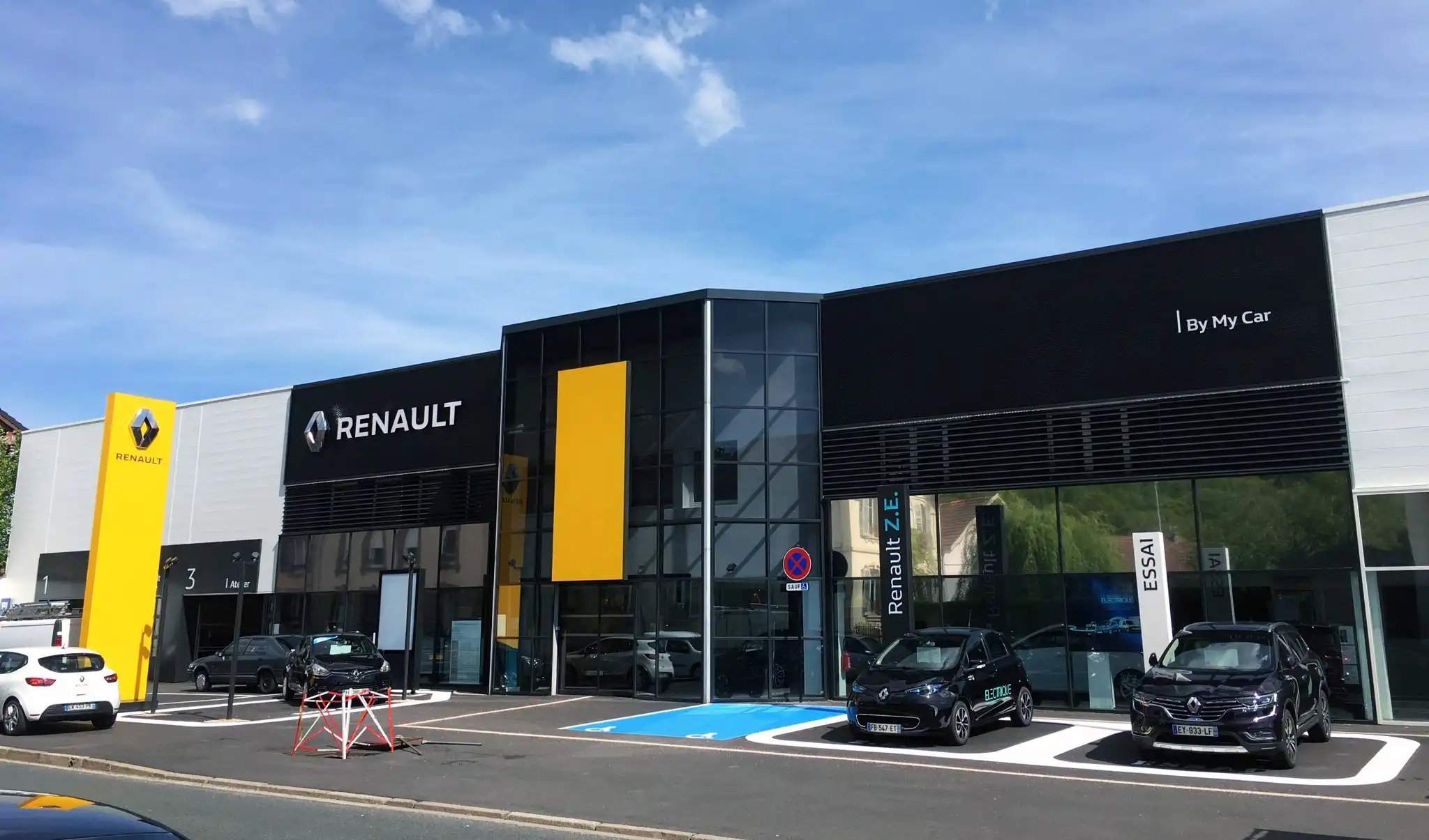 RENAULT SAINT-DIE BYmyCAR
