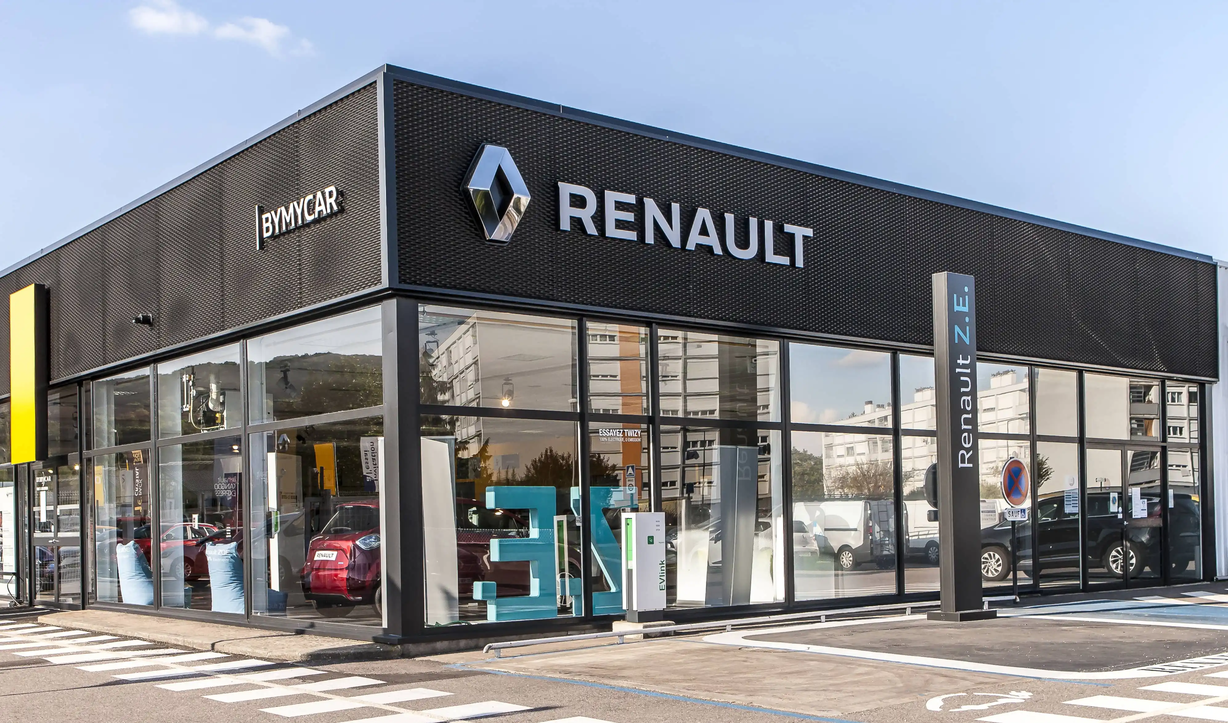 RENAULT Pont à Mousson BYmyCAR