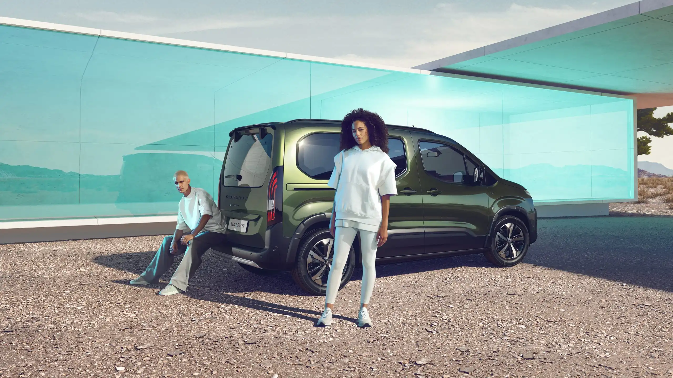 NOUVEAU PEUGEOT E-RIFTER : UN COMBISPACE PLEIN DE VIE